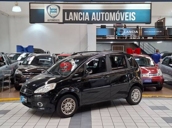 FIAT IDEA 1.4 MPI ATTRACTIVE 8V FLEX 4P MANUAL FIAT IDEA 1.4 MPI ATTRACTIVE 8V FLEX 4P MANUAL